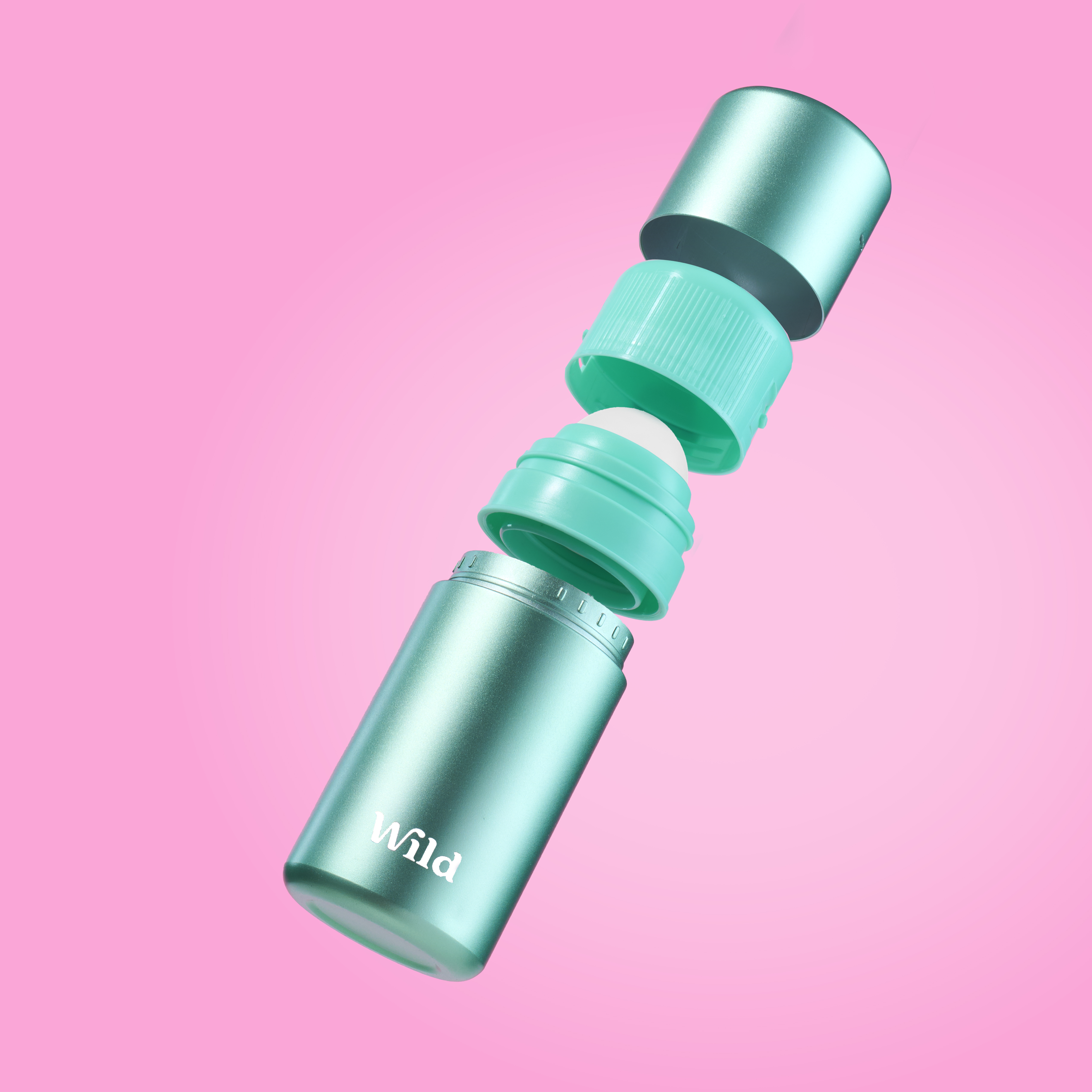 Wild_RollOn_How-to-remove-plastic_Gif_06.jpg